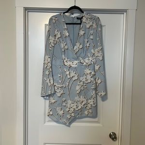 BCBGMAXAZRIA- size L dress